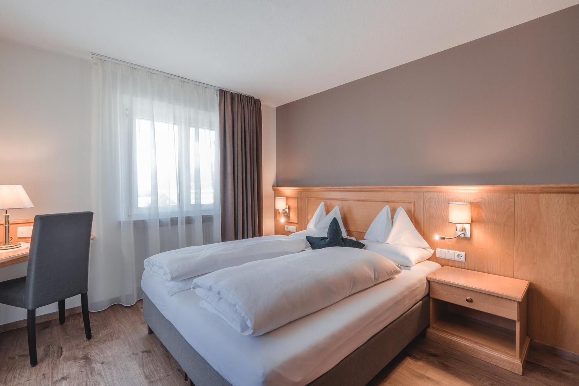 Hotel Reischach Бруніко Екстер'єр фото