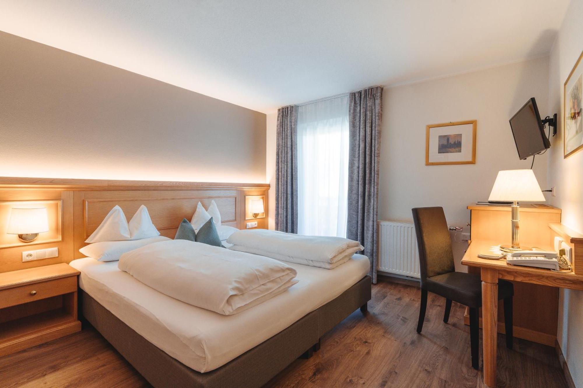 Hotel Reischach Бруніко Екстер'єр фото