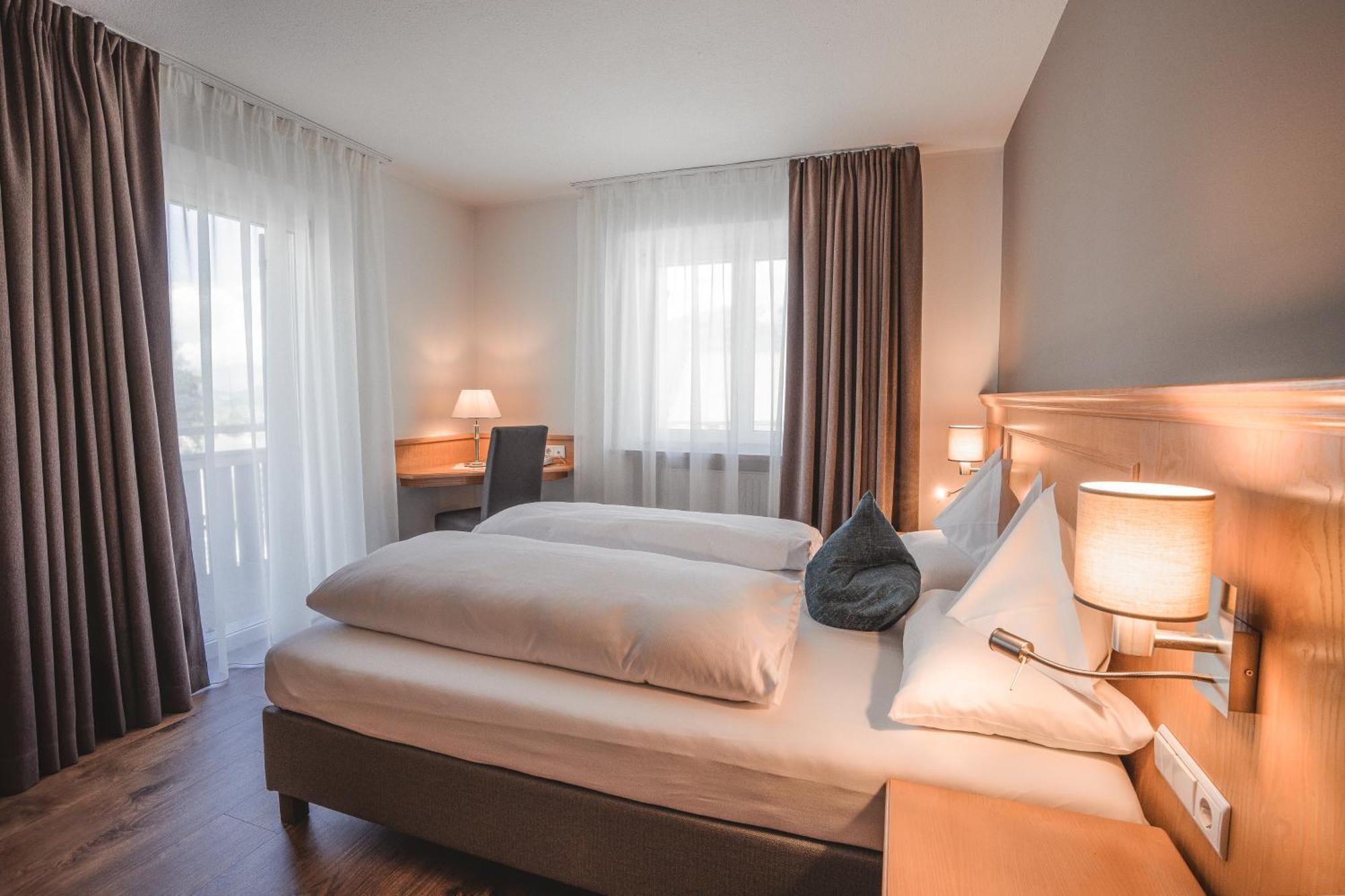 Hotel Reischach Бруніко Екстер'єр фото