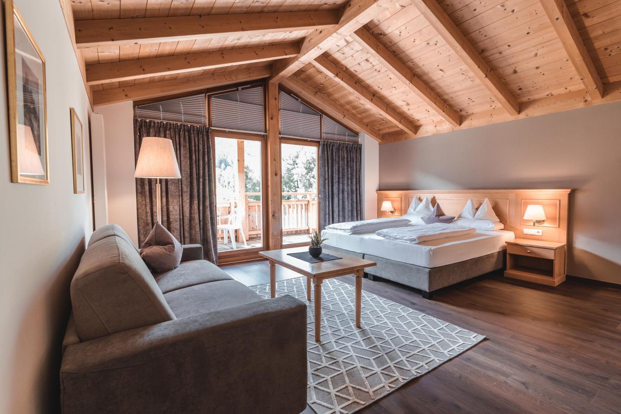 Hotel Reischach Бруніко Екстер'єр фото