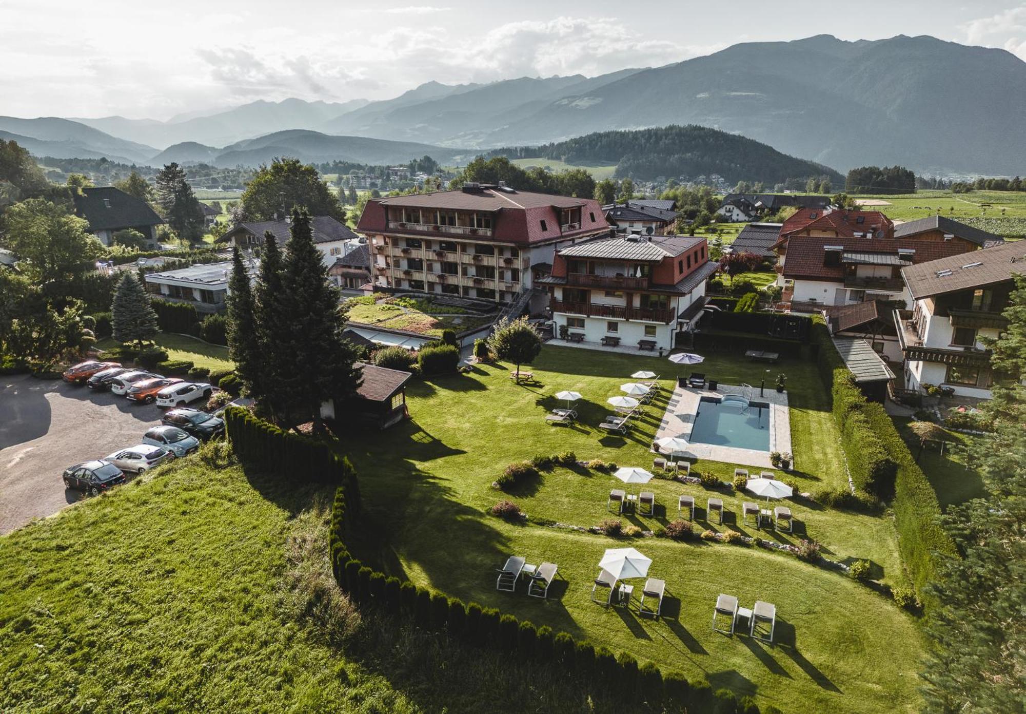 Hotel Reischach Бруніко Екстер'єр фото
