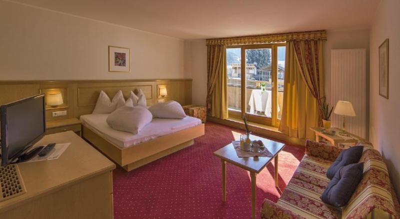 Hotel Reischach Бруніко Екстер'єр фото