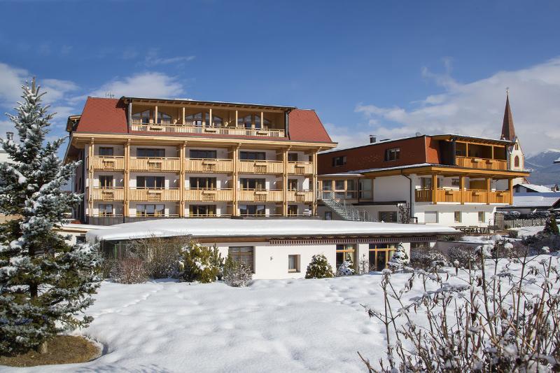 Hotel Reischach Бруніко Екстер'єр фото