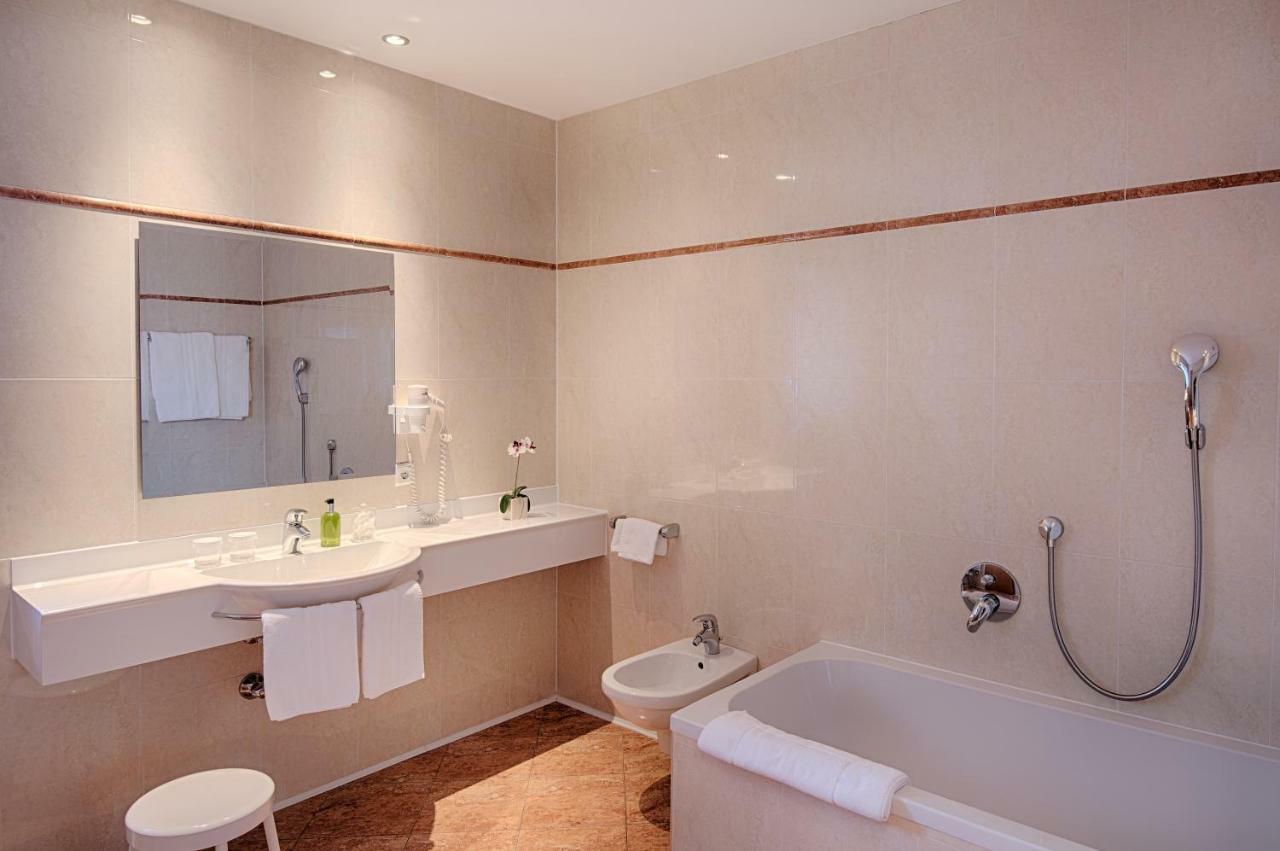 Hotel Reischach Бруніко Екстер'єр фото